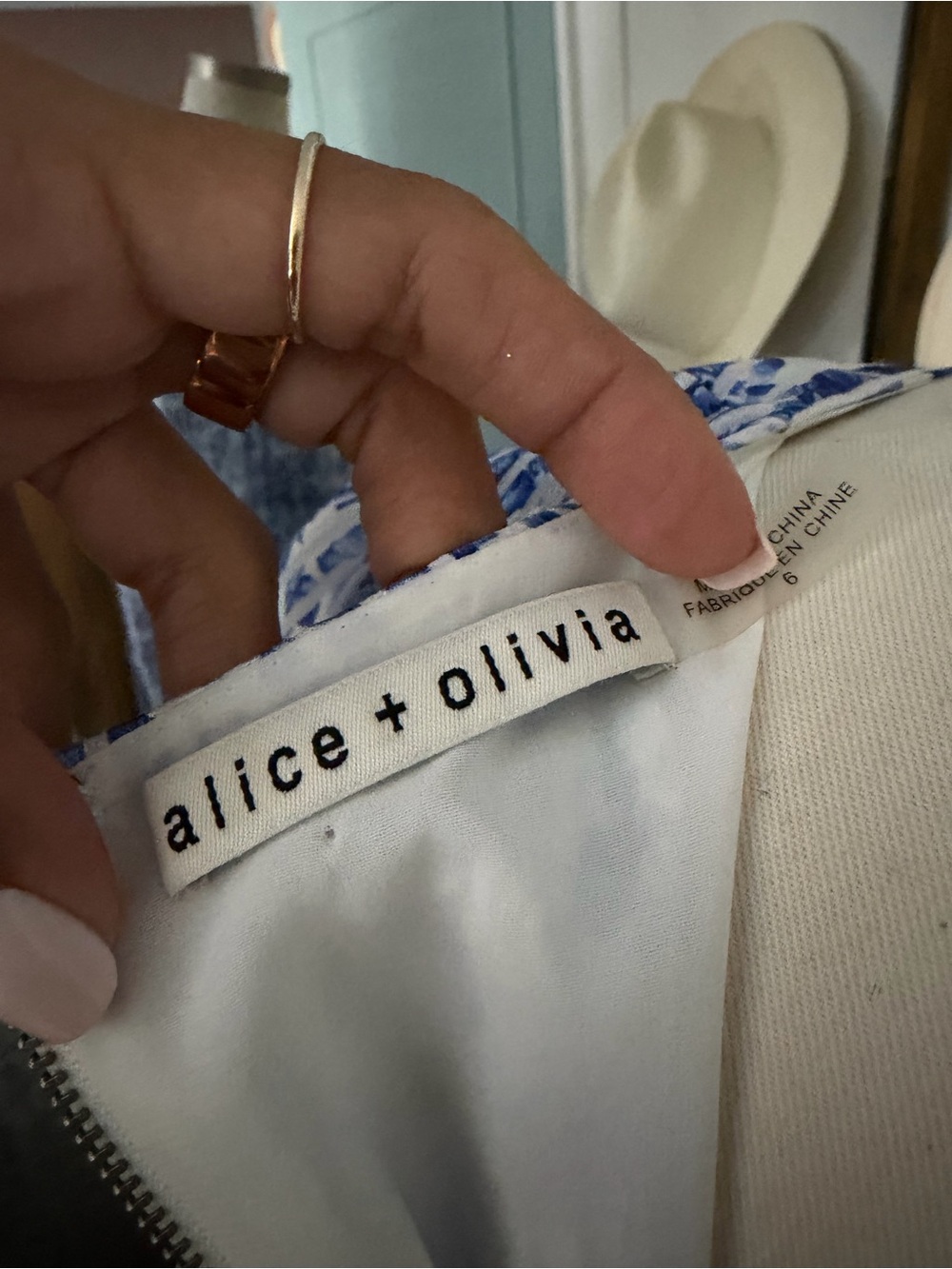 Alice + Olivia Molli Floral Tie Waist Dress Size 6 - Picture 11 of 12